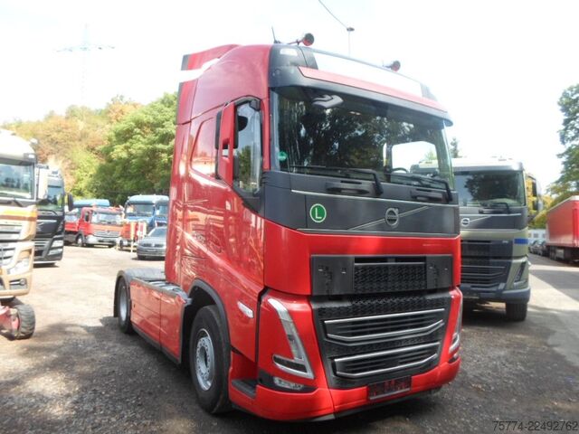 Tractora standard VOLVO FH 500/ Globetrotter/ KM 361000 !!
