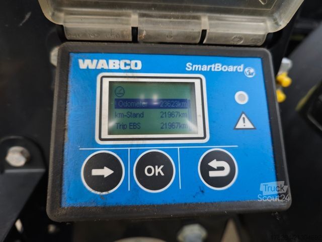 Semiremorcă KRONE ZZB18eLZ Dolly  Mega aktiv gelenkt Achse