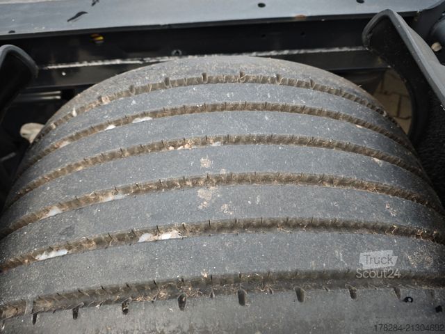 Semiremorcă KRONE ZZB18eLZ Dolly  Mega aktiv gelenkt Achse