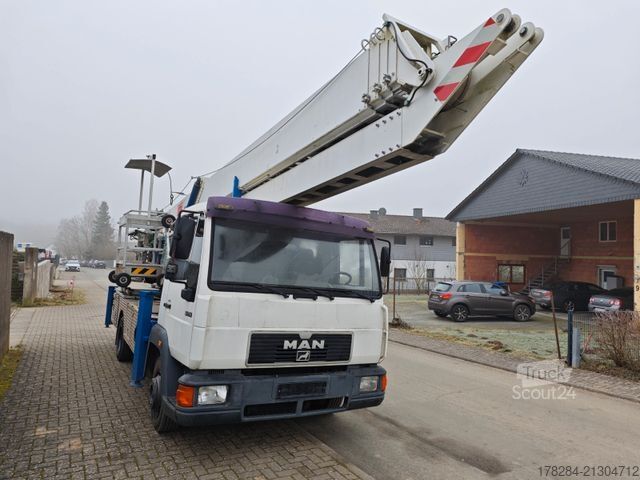 Camion équipé d'une grue MAN Klaas K28/35 Meter*1500kg*Montagekran*SPS*