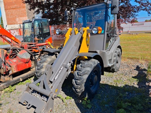 Ratinis krautuvas MECALAC Ahlmann AX700  Hitachi ZW75   65 Std.