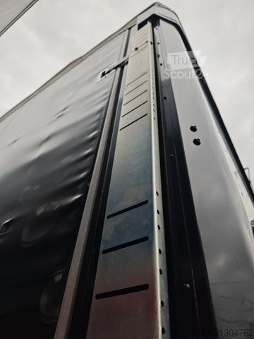 Auflieger mit Pritsche & Plane KÖGEL S24 SafeServer RSAB Quickslide Liftachs Paletten