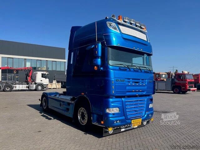 Standard-SZM DAF XF 105.460 4x2 Superspace cab Euro 5