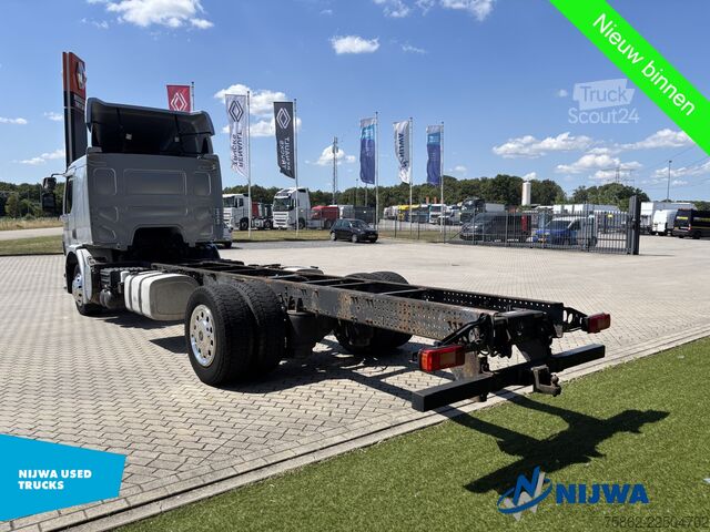 Podvozek s kabinou Volvo FE 320 4x2 Bladvering + Trekhaak