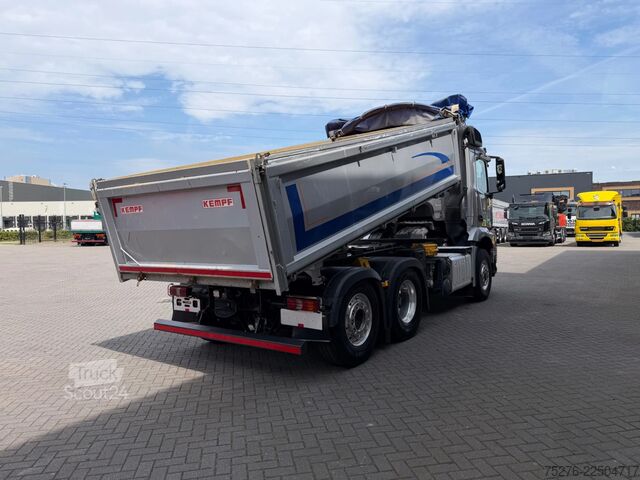 Třístranný sklápěč Mercedes-Benz Arocs 2640 6x4 HAD Euro 6