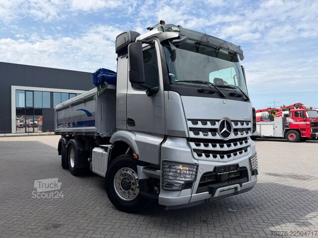 Třístranný sklápěč Mercedes-Benz Arocs 2640 6x4 HAD Euro 6