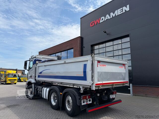 Třístranný sklápěč Mercedes-Benz Arocs 2640 6x4 HAD Euro 6