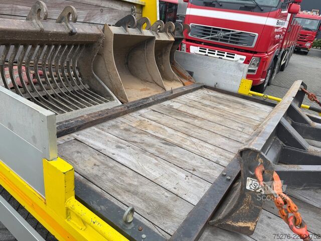 Bestelwagen autodrager DAF LF 45 Machinetransporter Hydraulic ramps 48.000 km