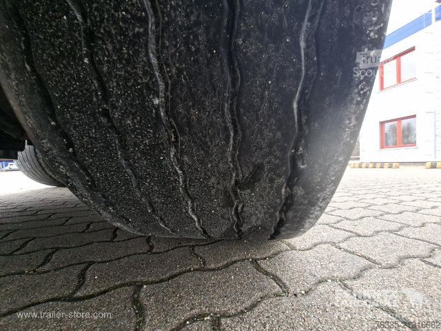 Naczepa otwarta z plandeką Krone Curtainsider Mega