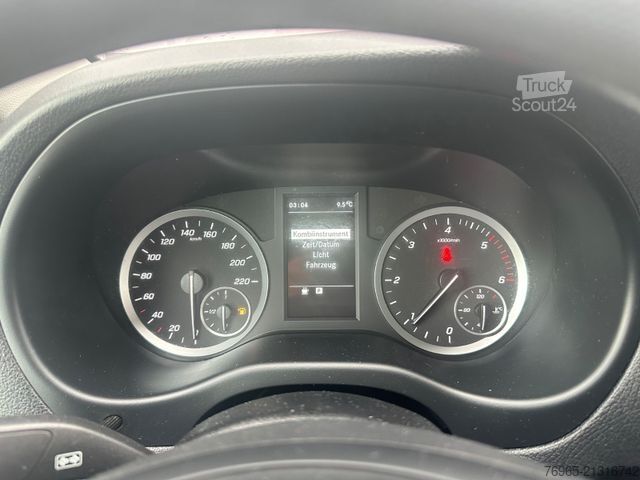 Panelinis furgonas MERCEDES-BENZ Vito 110 LANG 6G KLIMA TEMPOMAT 3-SITZER PDC AHK