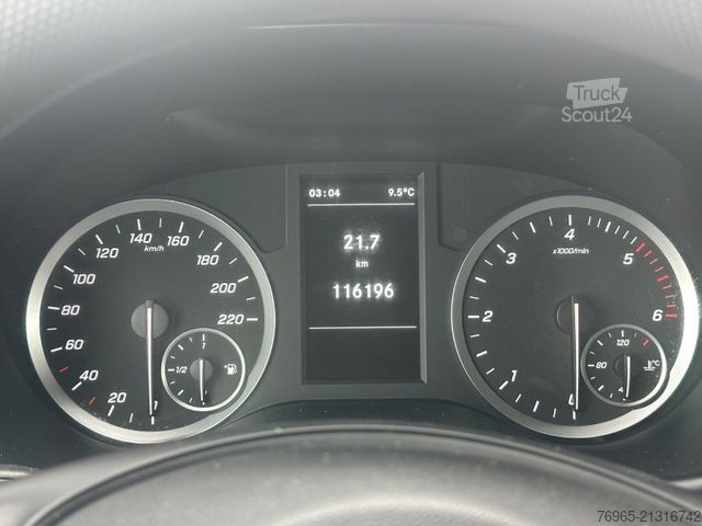 Panelinis furgonas MERCEDES-BENZ Vito 110 LANG 6G KLIMA TEMPOMAT 3-SITZER PDC AHK