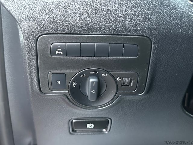Panelinis furgonas MERCEDES-BENZ Vito 110 LANG 6G KLIMA TEMPOMAT 3-SITZER PDC AHK