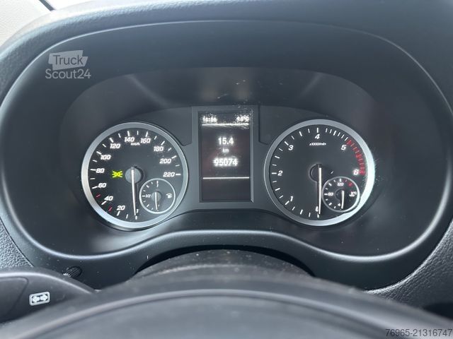 Panelinis furgonas MERCEDES-BENZ Vito 110 LANG 6G KLIMA TEMPOMAT 3-SITZER PDC AHK