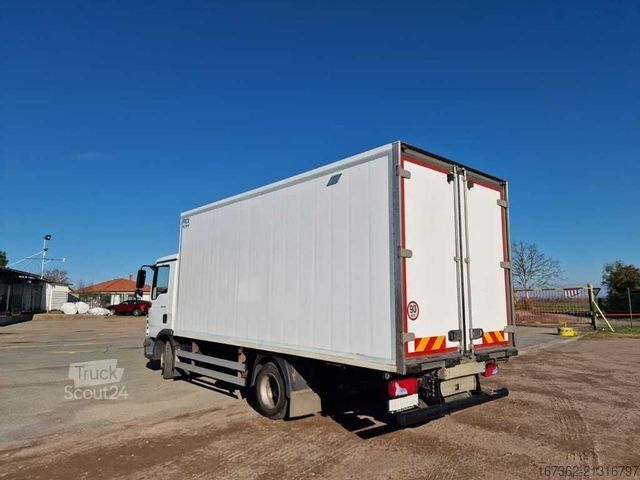 Hűtős teherautó MAN TGL L.2007.46.011, EURO 6, TWO CHAMBERS