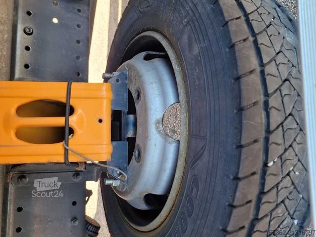 Hűtős teherautó MAN TGL L.2007.46.011, EURO 6, TWO CHAMBERS