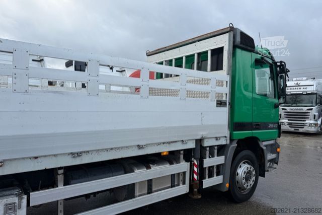 Grue montée sur camion MERCEDES-BENZ Actros 6x2 Kran 20mt Amco AB Mfk