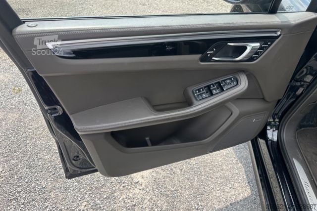 Kombivan  Andere Marke | Porsche Macan 3.6 V6 Turbo