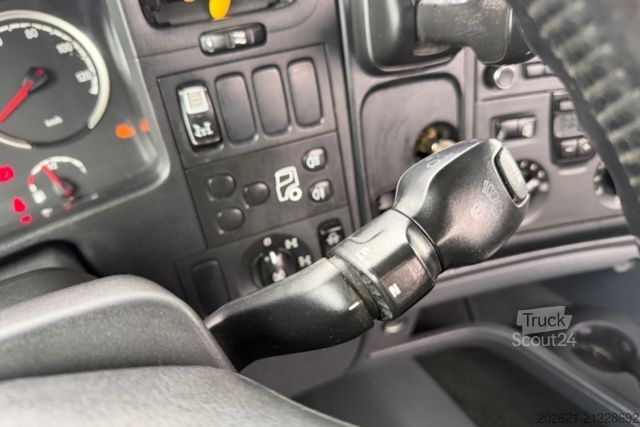 Kamion s kipom s pomičnim kontejnerom SCANIA G450 8x4 Sobag