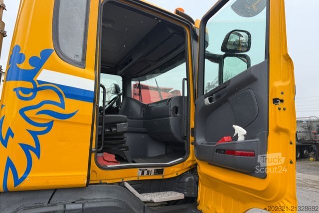 Kamion s kipom s pomičnim kontejnerom SCANIA G450 8x4 Sobag