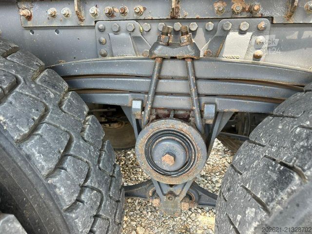 Autobetoniere VOLVO FM 420 8x4 Betonmischer 9m3