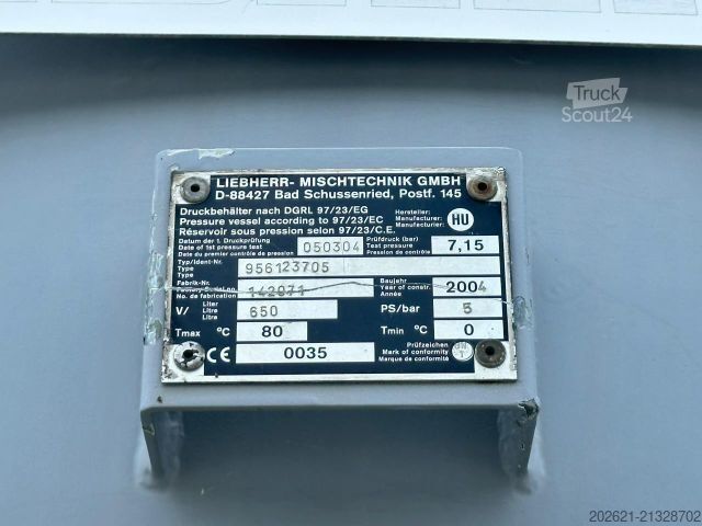 Autobetoniere VOLVO FM 420 8x4 Betonmischer 9m3