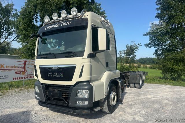 Șasiu de camion MAN TGS 26 480 6x2 Chassis Lenk&lift Achse
