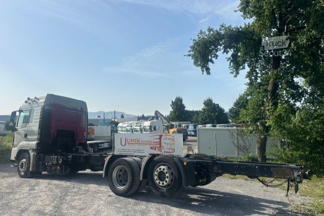 Șasiu de camion MAN TGS 26 480 6x2 Chassis Lenk&lift Achse