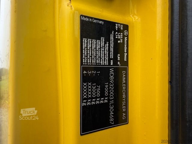 Camión volquete MERCEDES-BENZ Actros 1836 4x2 Haken Kipper