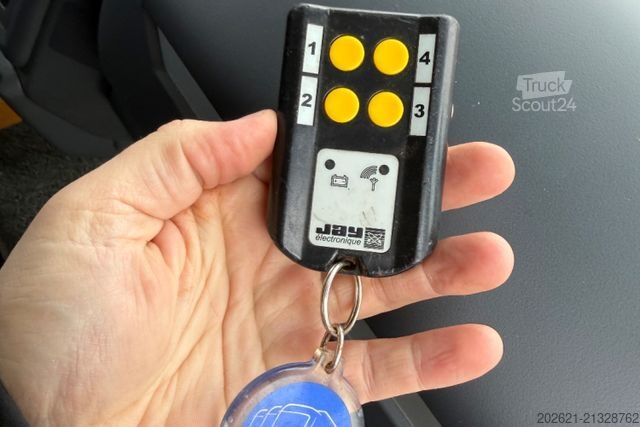 Camion caisson IVECO IVECO 75E17 Eurocargo 90.000 ORG km