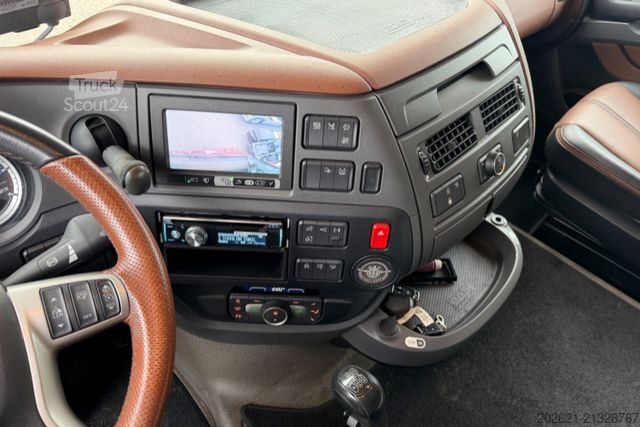 Tractor estándar DAF XF 530 6x2 Boggie