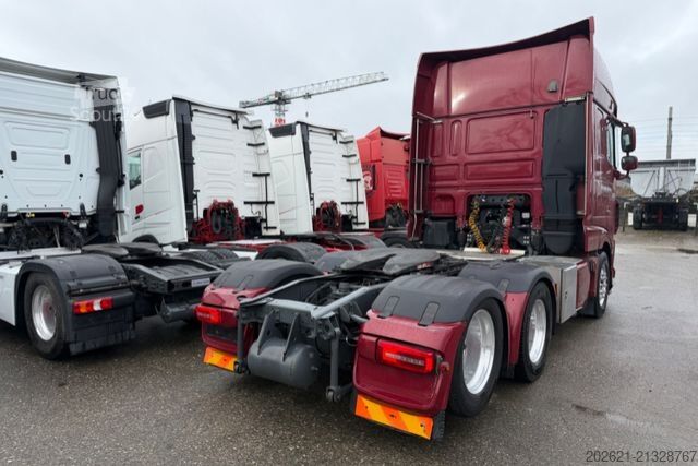 Tractor estándar DAF XF 530 6x2 Boggie