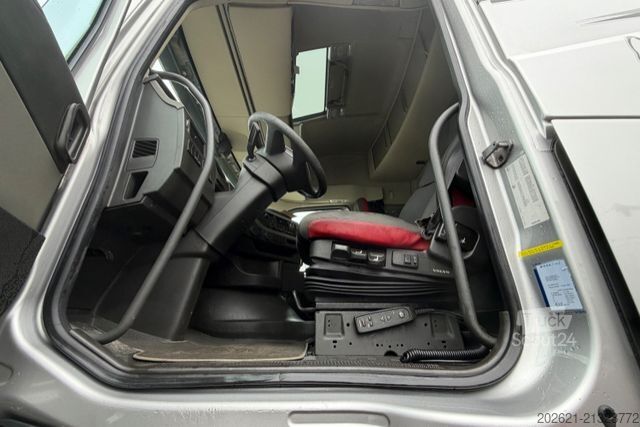 Trattore stradale standard VOLVO FH 460 4x2