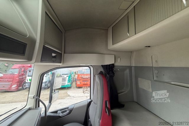 Trattore stradale standard VOLVO FH 460 4x2