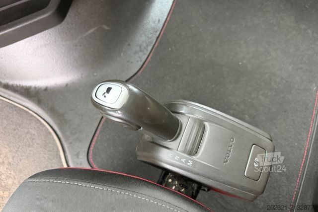 Trattore stradale standard VOLVO FH 460 4x2