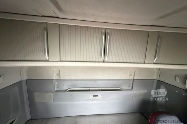 Trattore stradale standard VOLVO FH 460 4x2