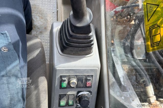 Escavadora de rastos  O+K | O&K R8.5 26t 3x Schaufeln