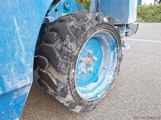 Saksinostin Haulotte COMPACT 12 DX