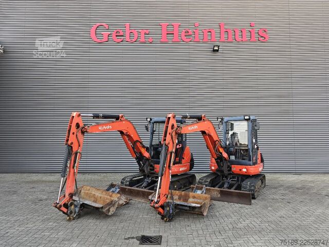 Minibagger Kubota KX 121-3 2 Buckets 2 Pieces!