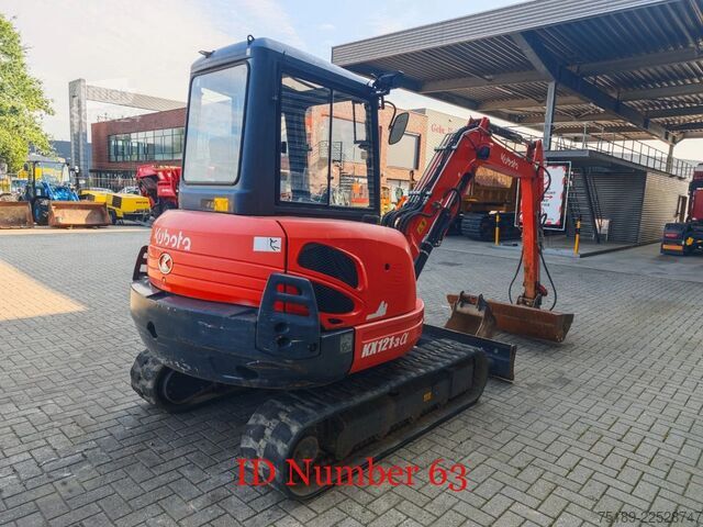 Minibagger Kubota KX 121-3 2 Buckets 2 Pieces!