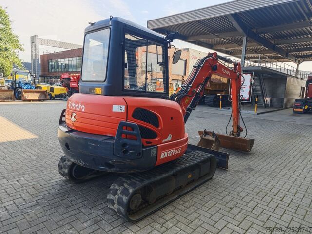 Minibagger Kubota KX 121-3 2 Buckets 2 Pieces!