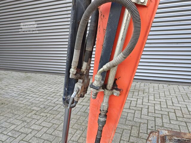 Minibagger Kubota KX 121-3 2 Buckets 2 Pieces!