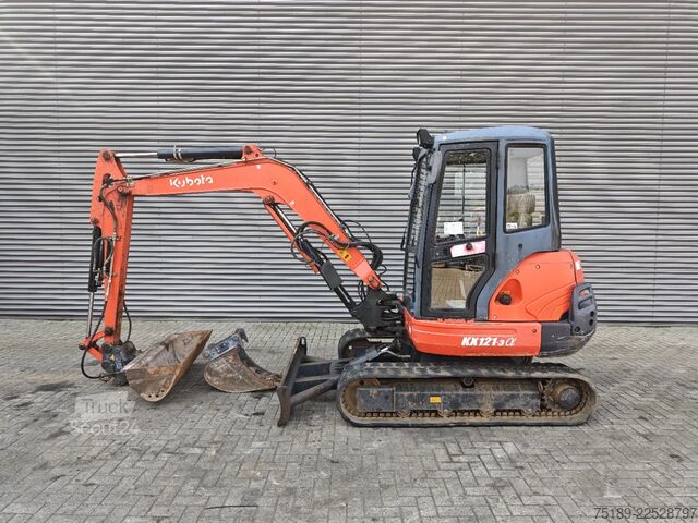 Minigraver Kubota KX 121-3 2 Buckets 2 Pieces!