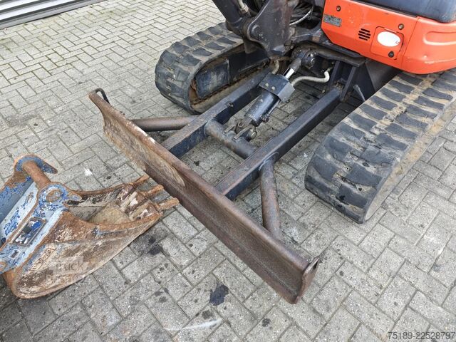 Minigraver Kubota KX 121-3 2 Buckets 2 Pieces!