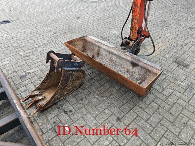 мини-экскаватор Kubota KX 121-3 2 Buckets 2 Pieces!