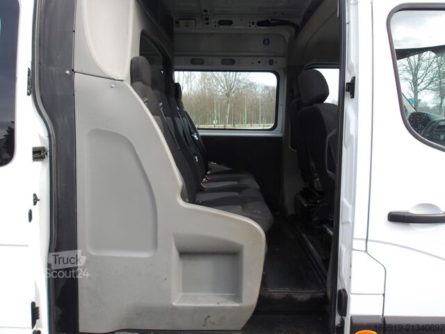 شاحنة بانل Renault Master L dubbel cabine