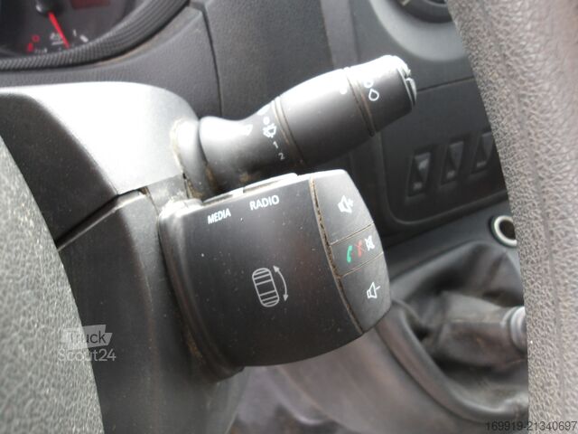 شاحنة بانل Renault Master L dubbel cabine