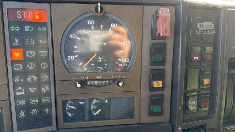 Piesūces transportlīdzeklis MAN 26.322 (13500 L / 6X4 / POMPE MANUELLE / MANUAL...