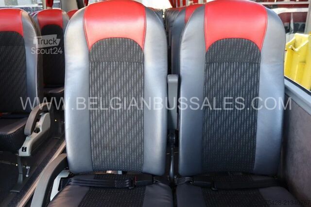 Autocar de turism Van Hool TX15 Acron / 12.2m / Euro 5 / USB / Full Option