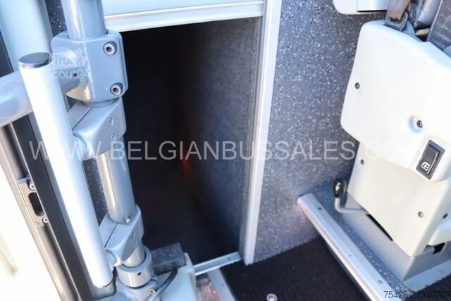 Autocar de turism Van Hool TX15 Acron / 12.2m / Euro 5 / USB / Full Option