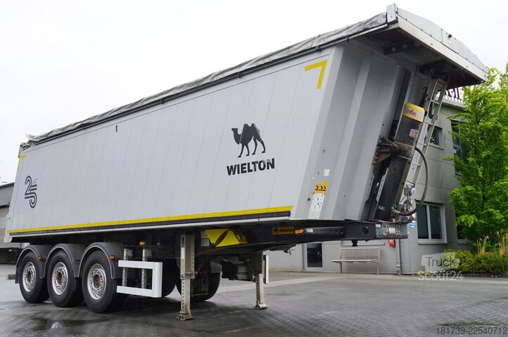 Tipper Wielton NW-3 / weight 6.2 t / cap.38m3 / 50 unit